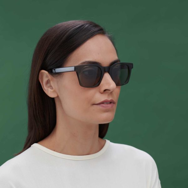 Ecological sunglasses in green