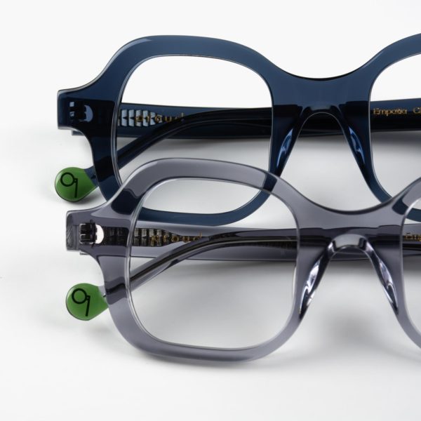 Empatía glasses in blue and grey